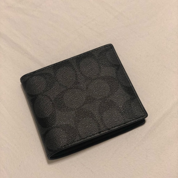 NEW Coach Men’s Billfold Signature Wallet - Picture 5 of 6